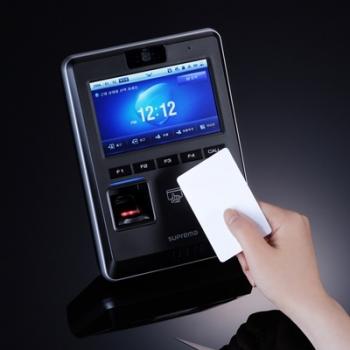 SUPREMA D-Station DSMW-OC